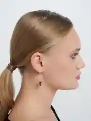 Черный круглые серьги-бабочки