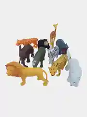 Фигурки диких животных