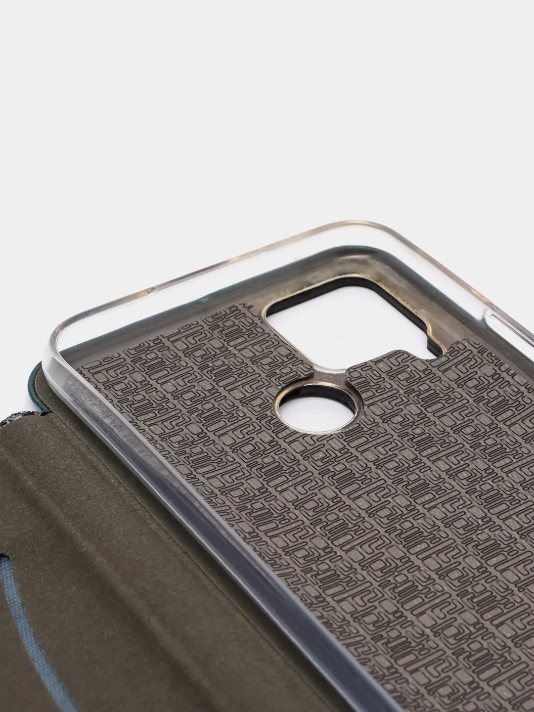 Бордовый чехол-книжка REALME C15