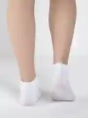 Женские носки белые