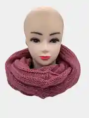 Коралловый труба вязанная на голову