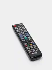 Черный пульт для телевизора Samsung RM-L919 универсальный