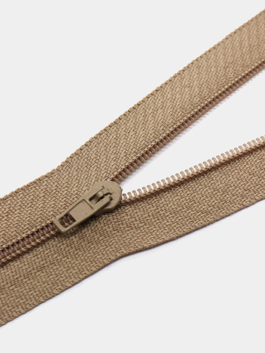 Светло-коричневый молния MaxZipper пластиковая юбочная №3, 18см