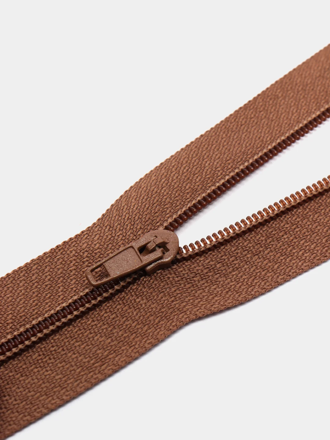 Коричневый молния MaxZipper пластиковая юбочная №3, 18см