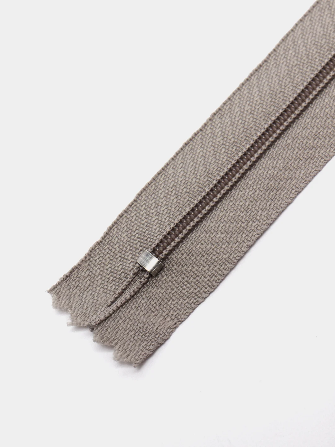 Серый меланж молния MaxZipper пластиковая юбочная №3, 18см