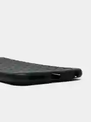 Черный силиконовый чехол "Плетение" для iPhone 6/7/8 plus/X/XS Max/Xr/11/12/13/Pro/Pro Max/mini