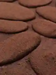 Угольный коврик для ванной комнаты "Камни"