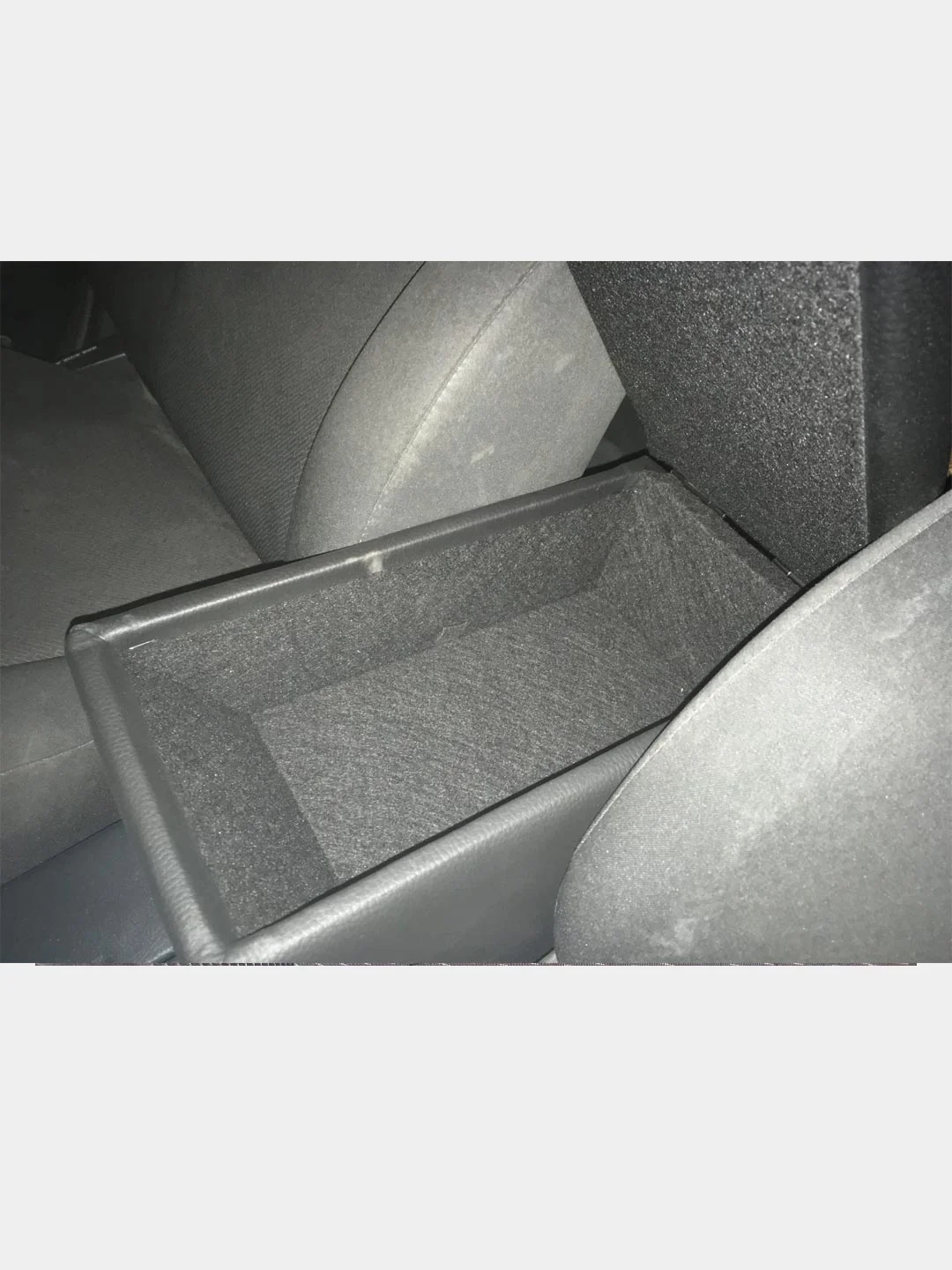 Подлокотник Тойота Авенсис 2 (Toyota Avensis 2), премиум
