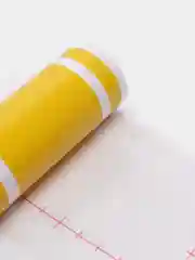 Желтый наклейка на капот авто
