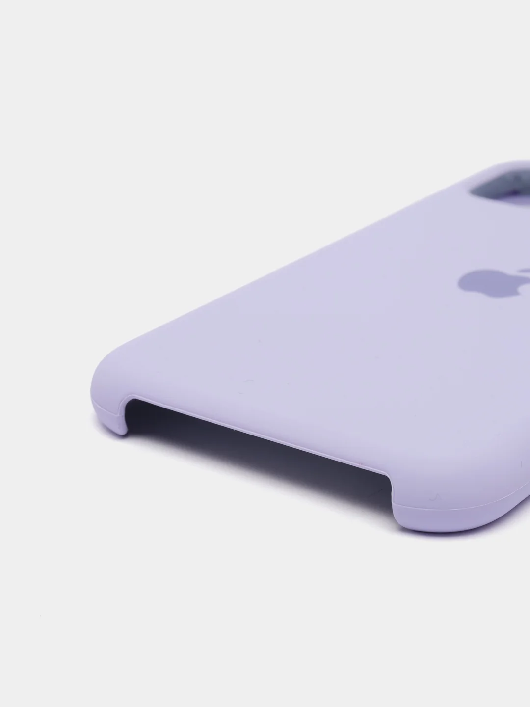 Лавандовый силиконовый защитный чехол на iPhone 11