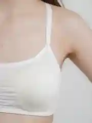 Белый короткий топ, лиф без косточек