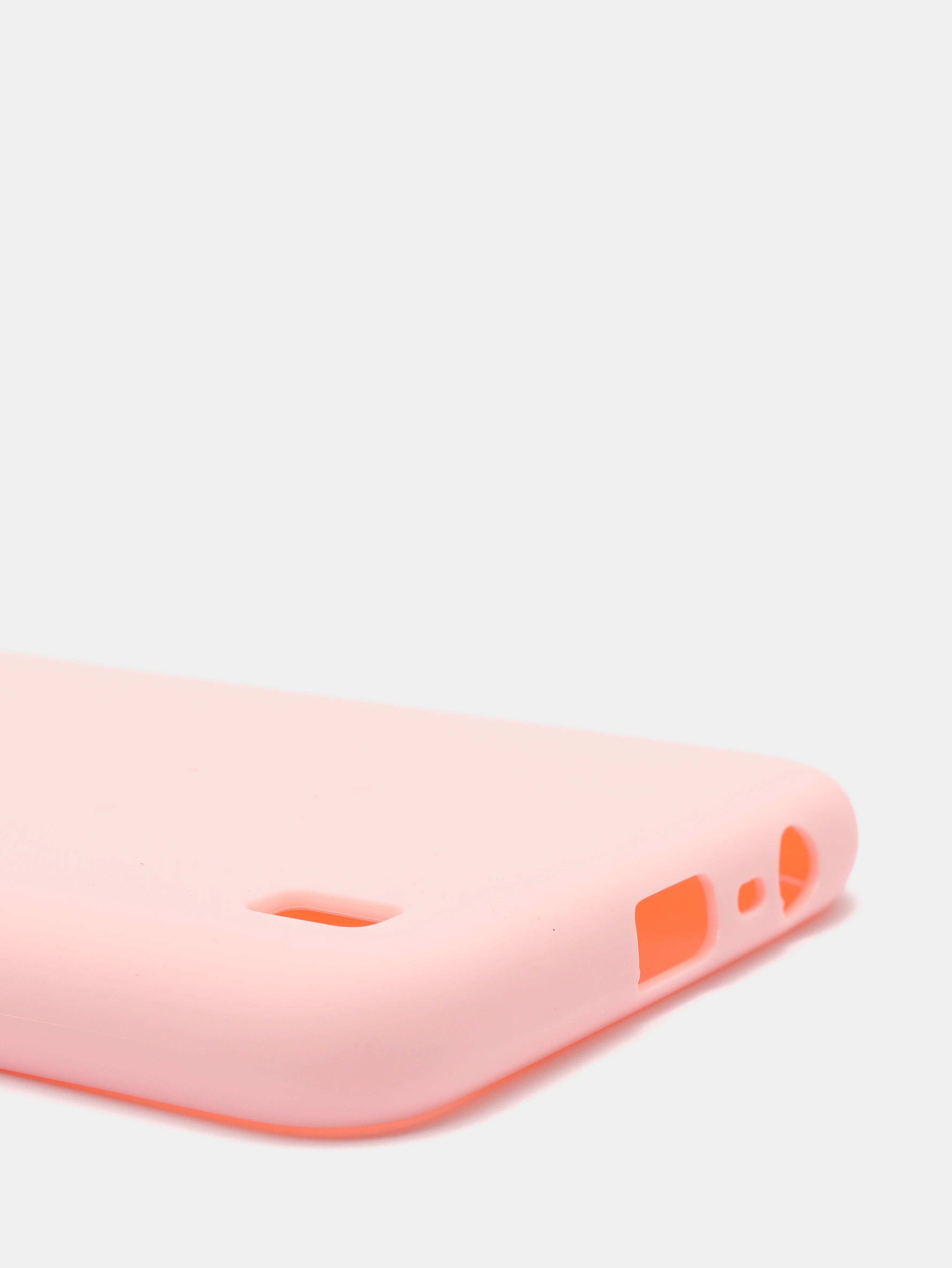 Розовый чехол для Realme C21Y силиконовый, с защитой камеры