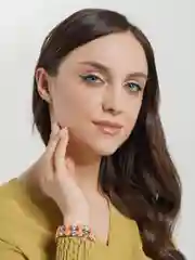 Зеленый браслет женский