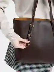Коричневый сумка женская c косметичкой