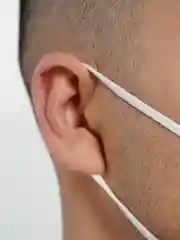 Белый респиратор KN95