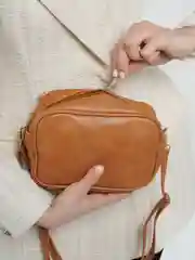 Сумка женская, регулируемый ремень, цвет коричневый