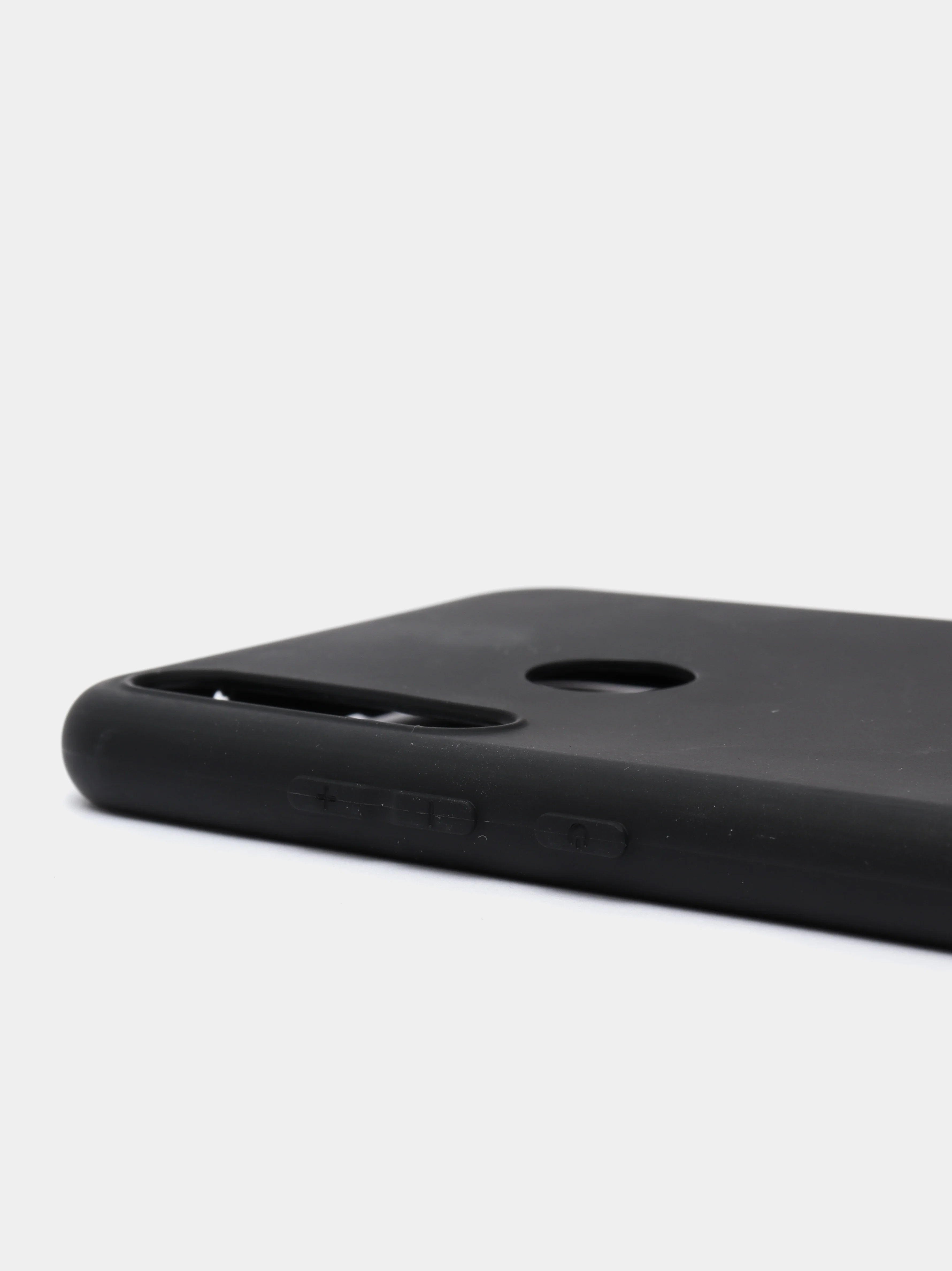 Черный чехол Huawei Honor Y6P