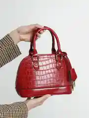 Красный сумка женская через плечо