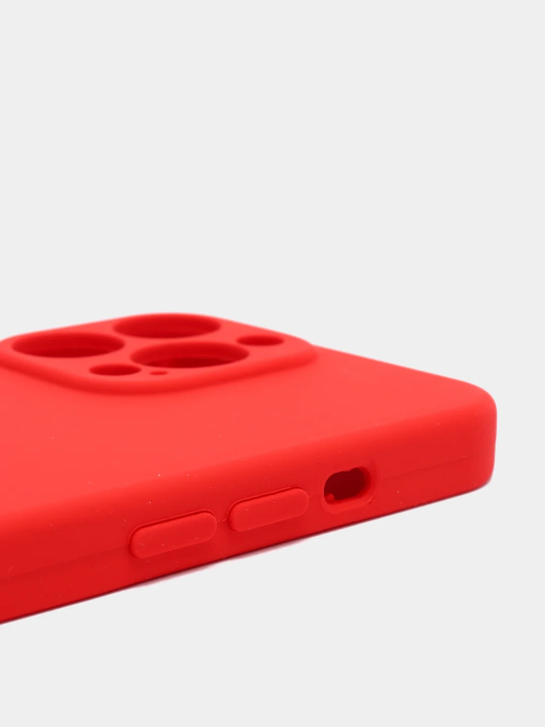 Алый чехол Silicone Case для iPhone 13 Pro, с защитой камеры, закрытый низ