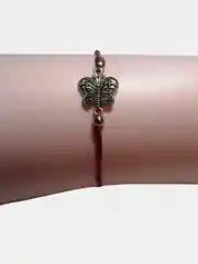 Коралловый браслет-оберег "Красная нить"
