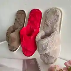 Тапочки домашние женские пушистые открытые