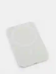 Внешний аккумулятор MagSafe Battery Pack