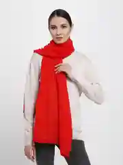 Красный шарф женский