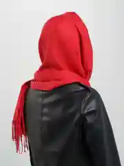 Красный палантин однотонный Magic