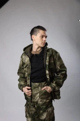 Камуфляжный костюм