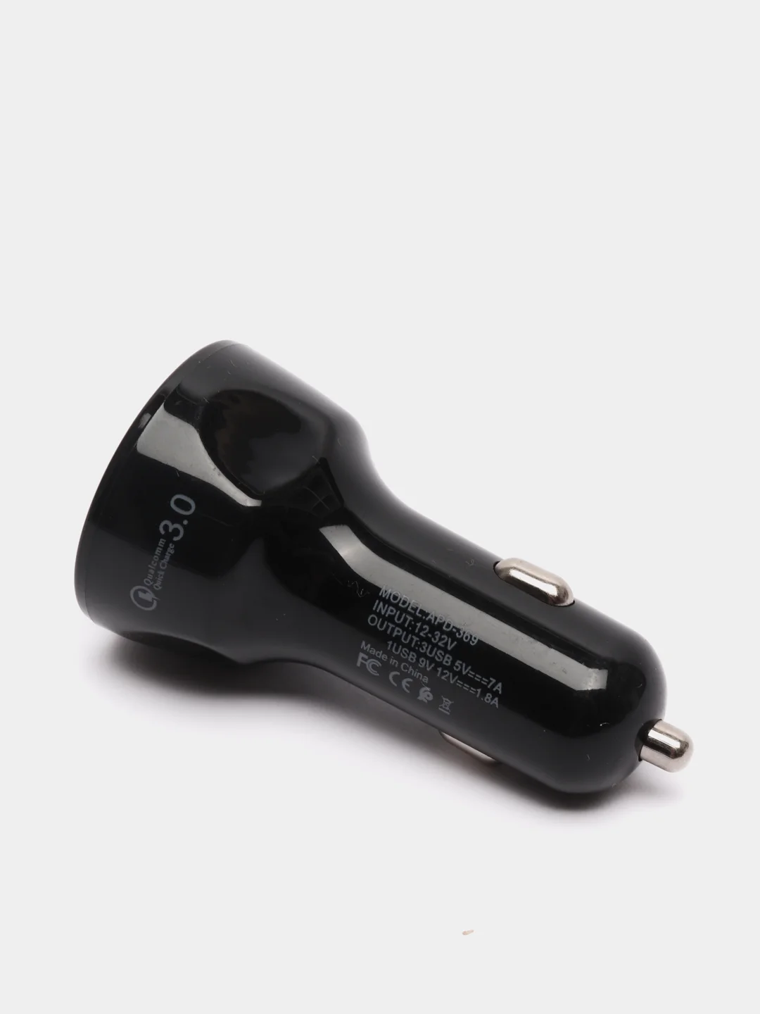 Белый автомобильное зарядное устройство 3 USB