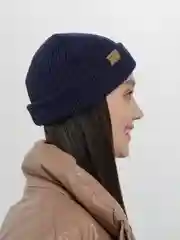 Шапка женская Salomon Outlife Fisherman Beanie Mood Indi