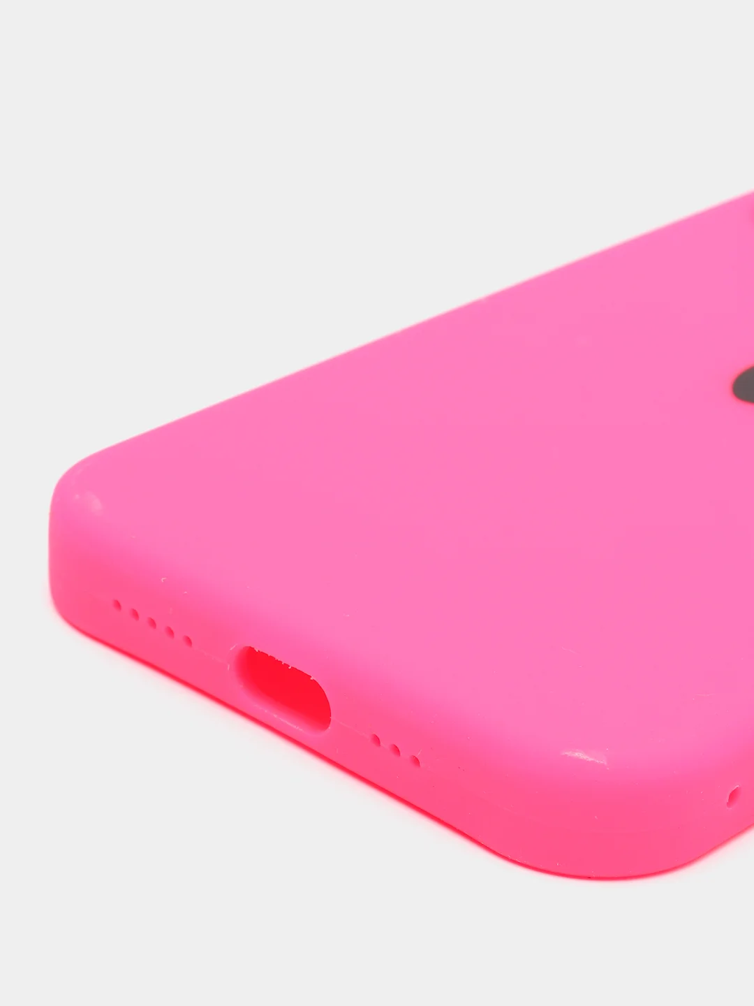 Тёмно-розовый чехол Silicone Case для iPhone 13 Pro, с защитой камеры, закрытый низ