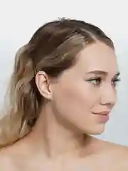 Бежевый серьги женские, классические, цепочки