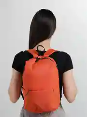 Рыжий рюкзак женский