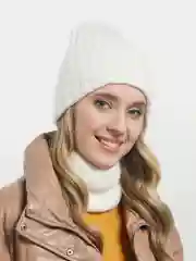 Белый комплект шапка и снуд женский вязаный с утеплителем