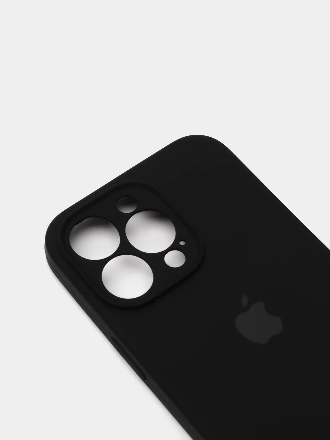 Черный чехол Silicone Case для iPhone 13 Pro, с защитой камеры, закрытый низ