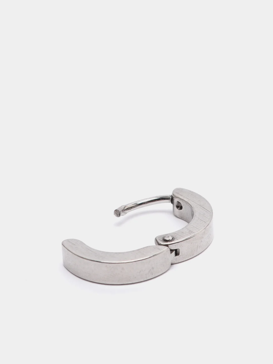 Серьга из медицинской стали