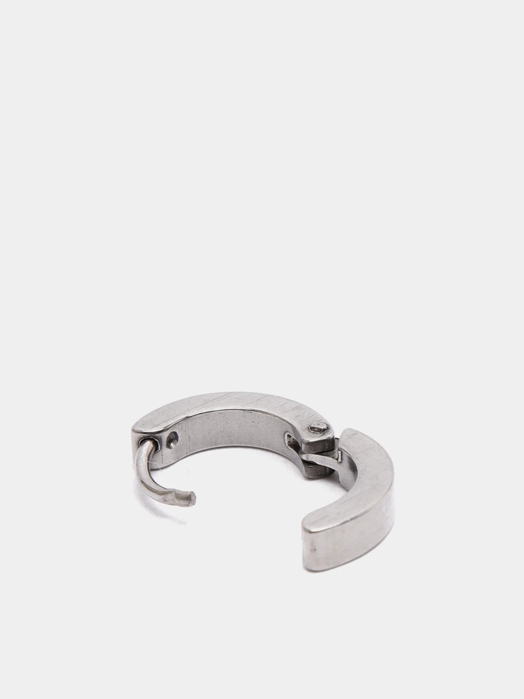 Серьга из медицинской стали
