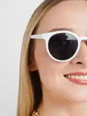 Белый очки солнцезащитные женские