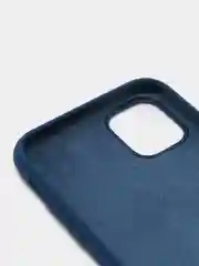 Темно-синий силиконовый защитный чехол на iPhone 11