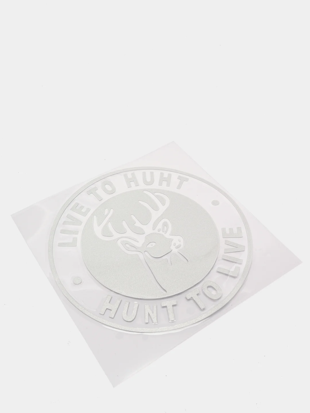 Белый наклейка на авто "Live to hunt hunt to live"