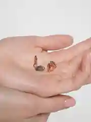 Зеленый серьги-клипсы "Корона"