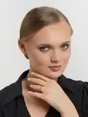 Кольцо с кристаллами Amore store