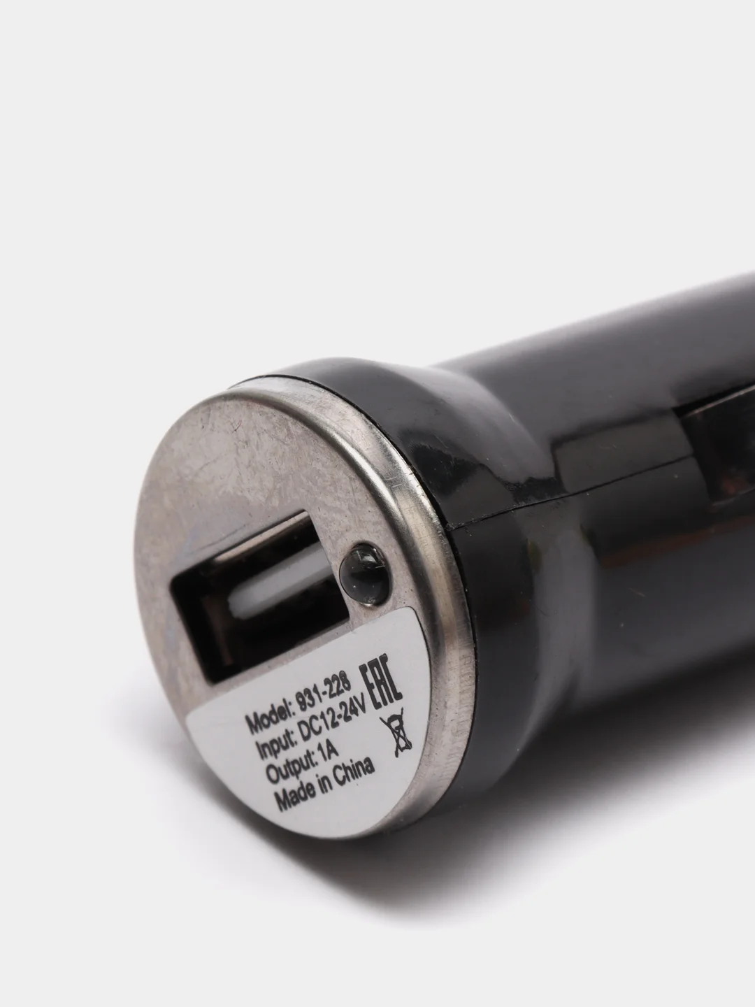 USB-зарядник в прикуриватель авто