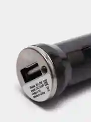 USB-зарядник в прикуриватель авто