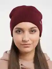Багровый шапка женская София