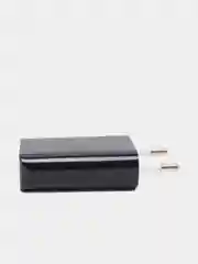 Черный универсальный блок питания для любых смартфонов USB