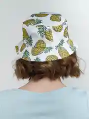 Белый панама летняя с ананасами унисекс, 4 цвета