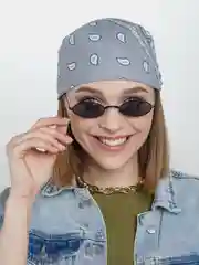 Серебряный бандана с классическим принтом