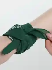 Зеленый бандана с классическим принтом